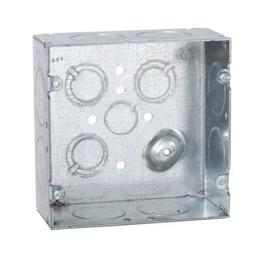 Caja Cuadrada Galvanizada De 4 11/16 X 4 11/16", Profundidad De 2- 1/8". Cuenta 1 Ko De 1/2" Y 15 Tko De 1/2"-3/4".